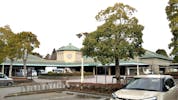八富成田斎場